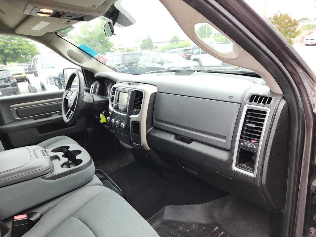 Thumbnail: 2019 RAM 1500 - 11