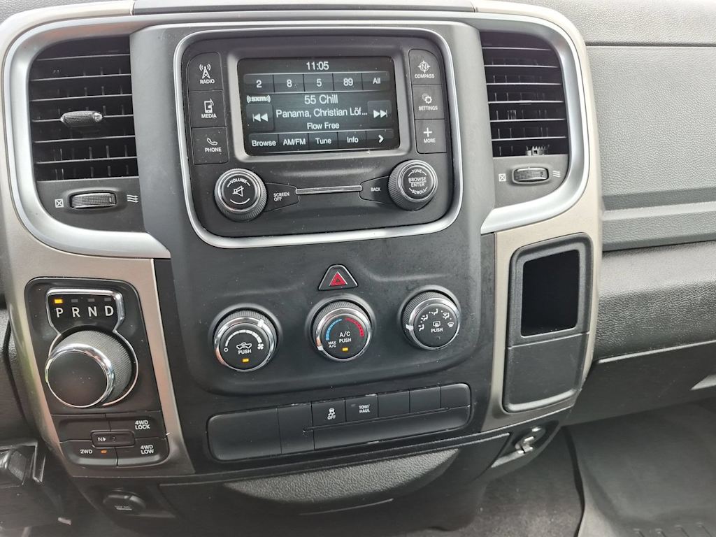Thumbnail: 2019 RAM 1500 - 32