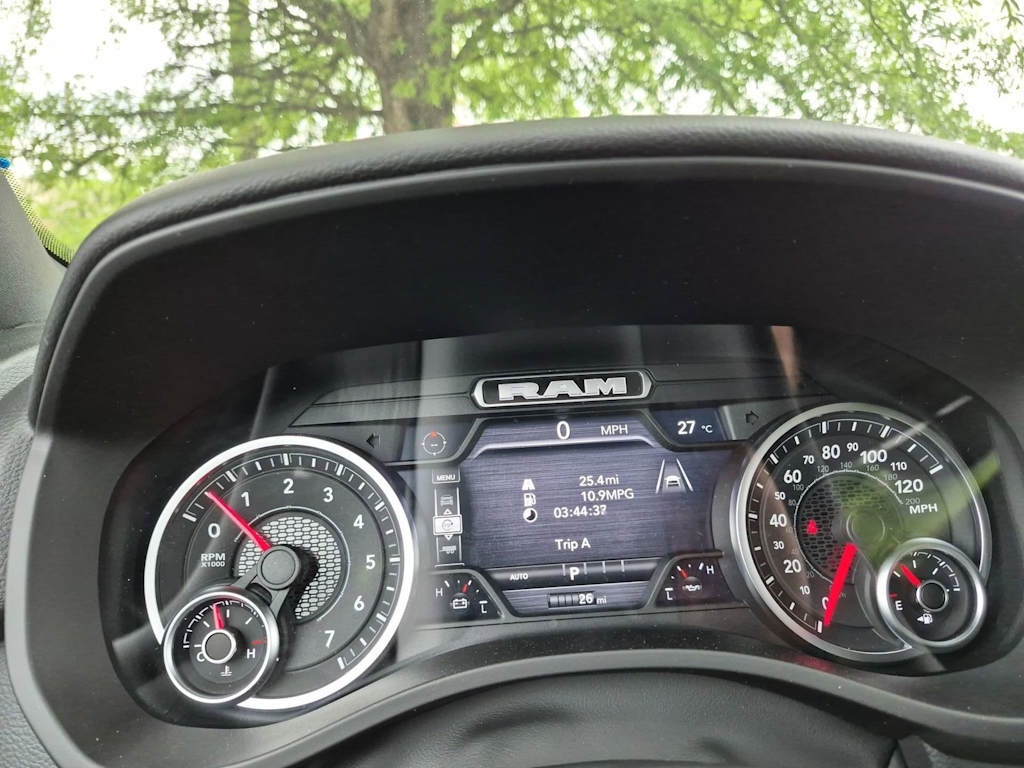 Thumbnail: 2026 RAM 1500 - 15