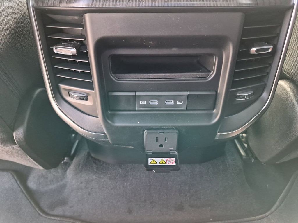 Thumbnail: 2026 RAM 1500 - 39