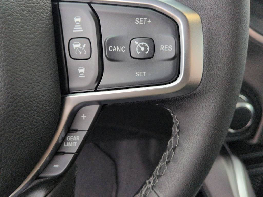 Thumbnail: 2026 RAM 1500 - 25