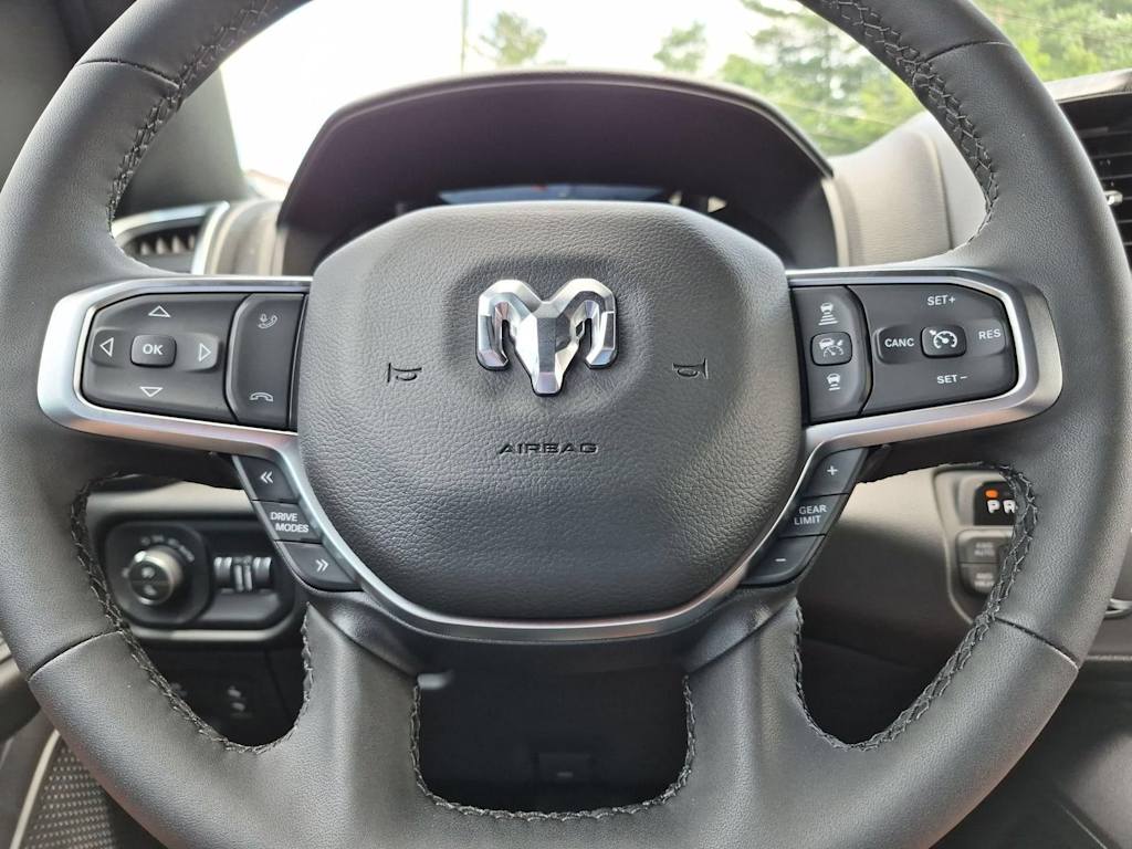 Thumbnail: 2026 RAM 1500 - 28