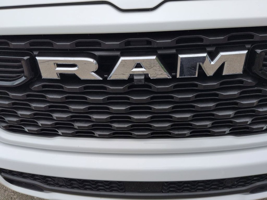 Thumbnail: 2026 RAM 1500 - 7