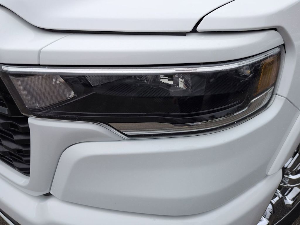 Thumbnail: 2026 RAM 1500 - 19