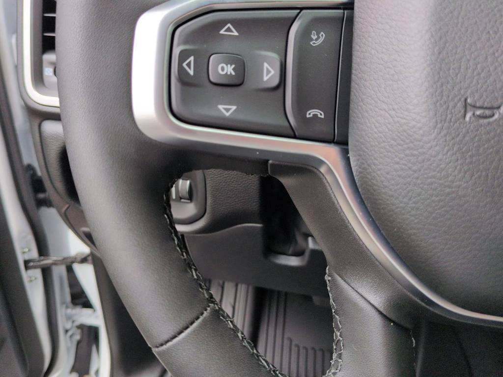 Thumbnail: 2026 RAM 1500 - 26