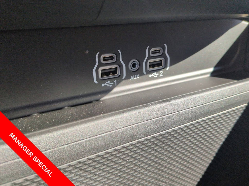Thumbnail: 2026 RAM 1500 - 32