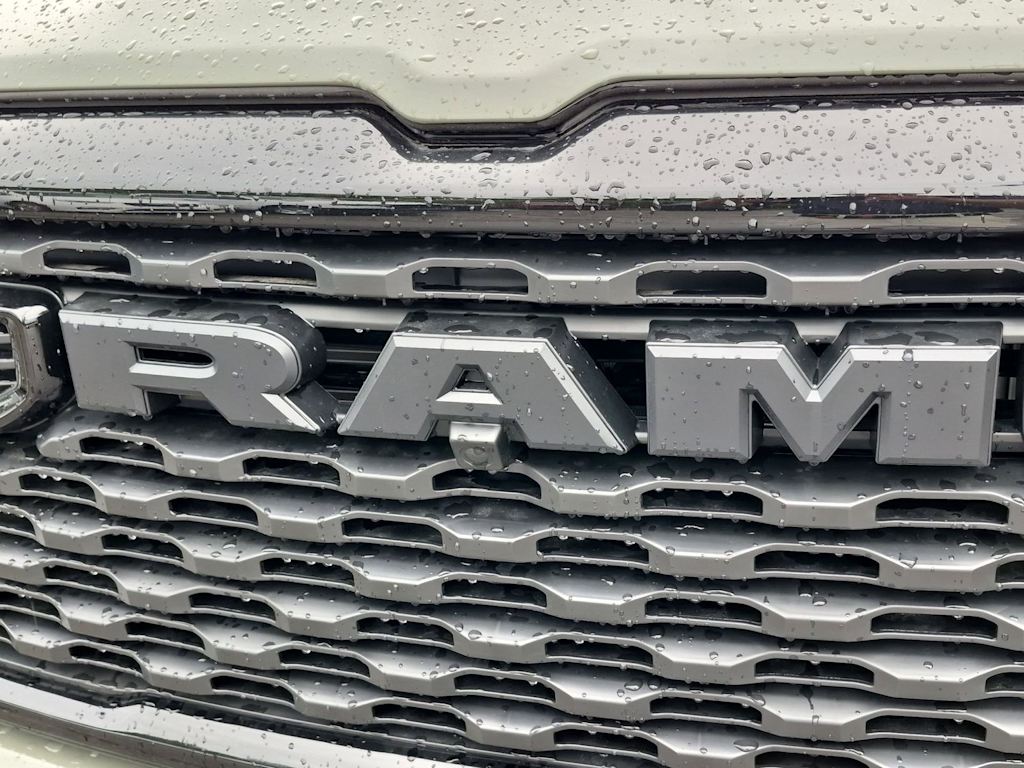 Thumbnail: 2026 RAM 1500 - 7