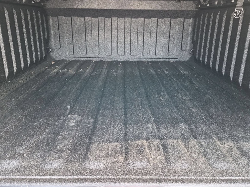 Thumbnail: 2026 RAM 1500 - 16