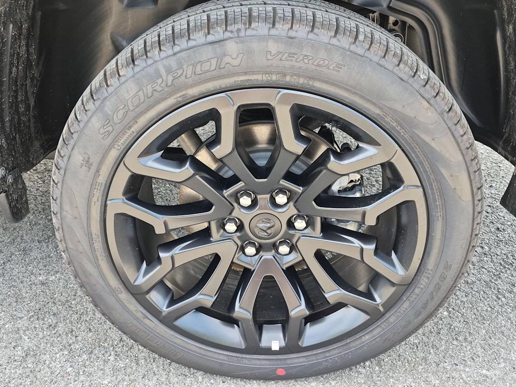 Thumbnail: 2026 RAM 1500 - 8