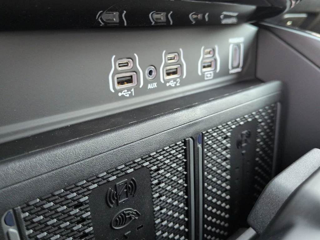 Thumbnail: 2026 RAM 1500 - 7