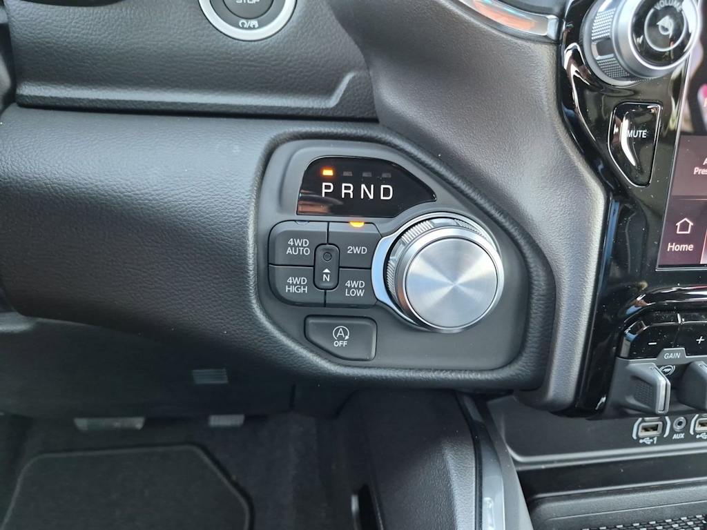 Thumbnail: 2026 RAM 1500 - 36