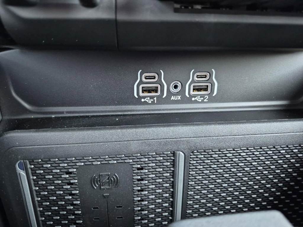 Thumbnail: 2026 RAM 1500 - 35