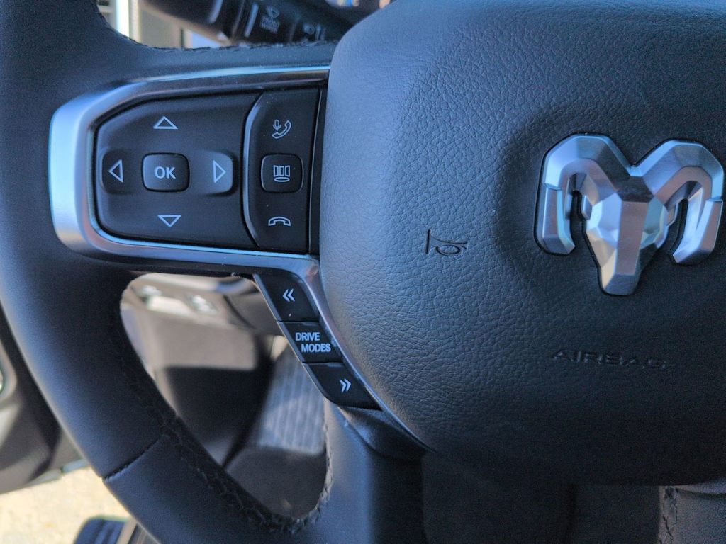 Thumbnail: 2026 RAM 1500 - 18