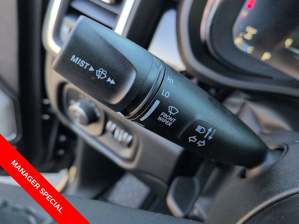 Thumbnail: 2026 RAM 1500 - 28