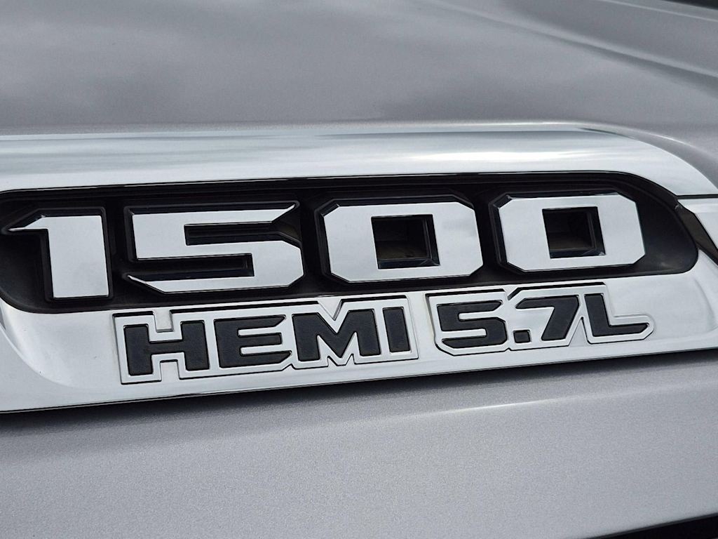 Thumbnail: 2019 RAM 1500 - 24
