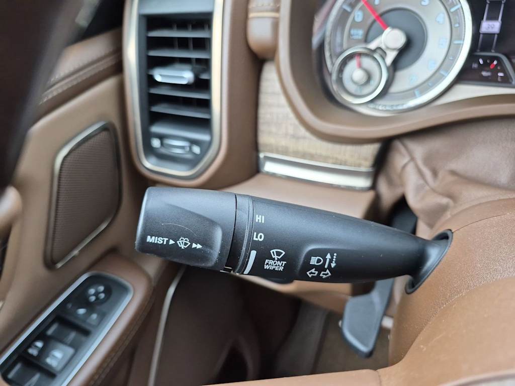 Thumbnail: 2019 RAM 1500 - 32