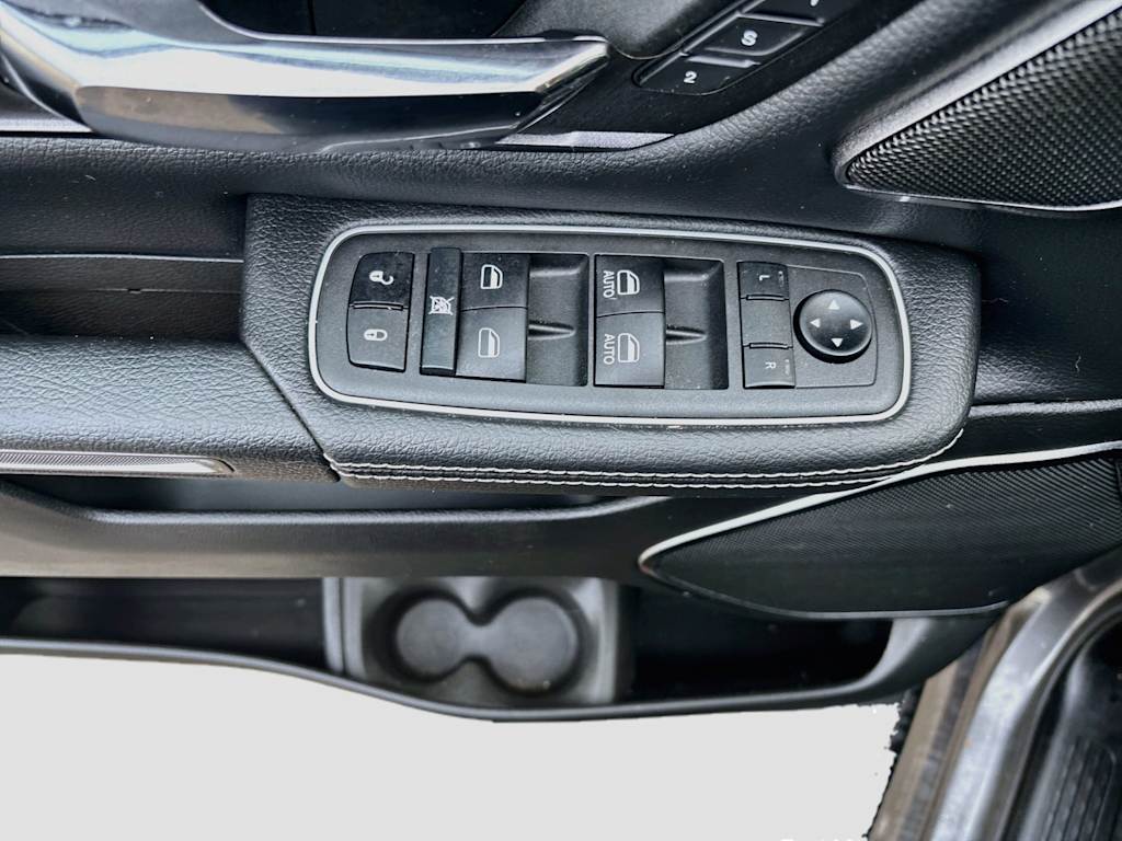 Thumbnail: 2022 RAM 1500 - 26