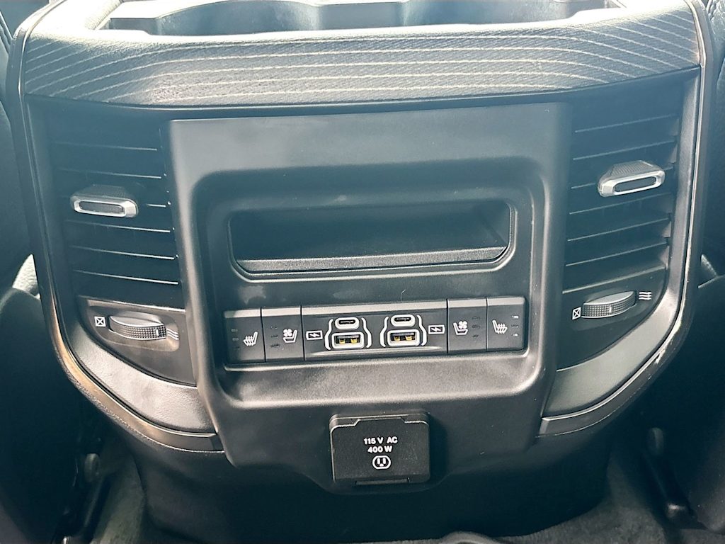 Thumbnail: 2021 RAM 1500 - 31