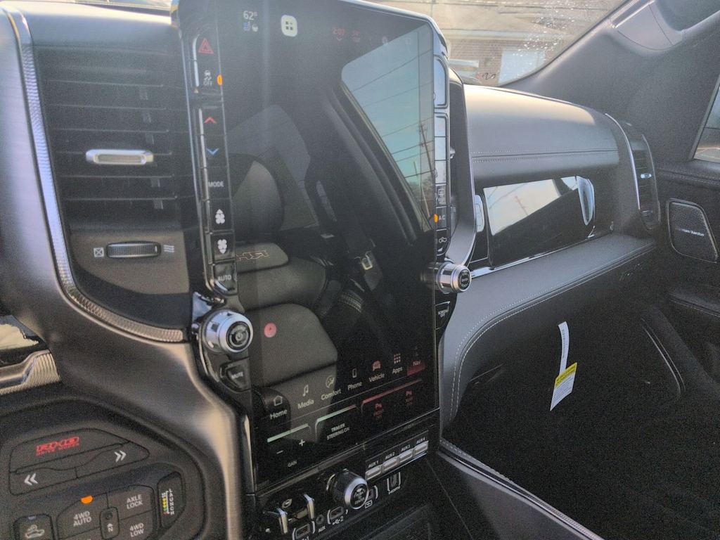 Thumbnail: 2026 RAM 1500 - 10