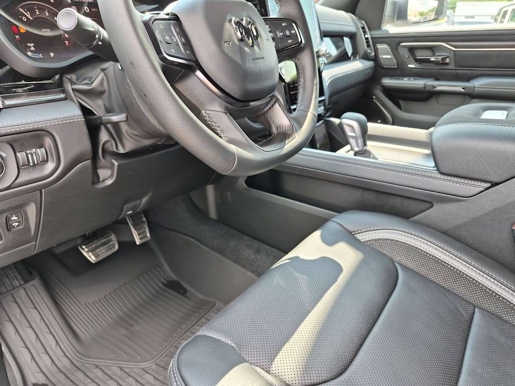 Thumbnail: 2026 RAM 1500 - 2