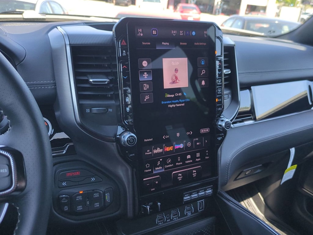 Thumbnail: 2026 RAM 1500 - 13