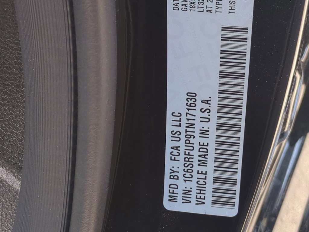 Thumbnail: 2026 RAM 1500 - 18