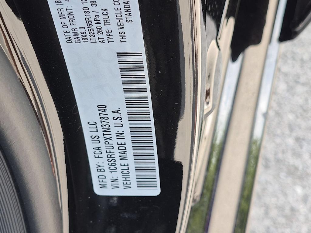 Thumbnail: 2026 RAM 1500 - 18