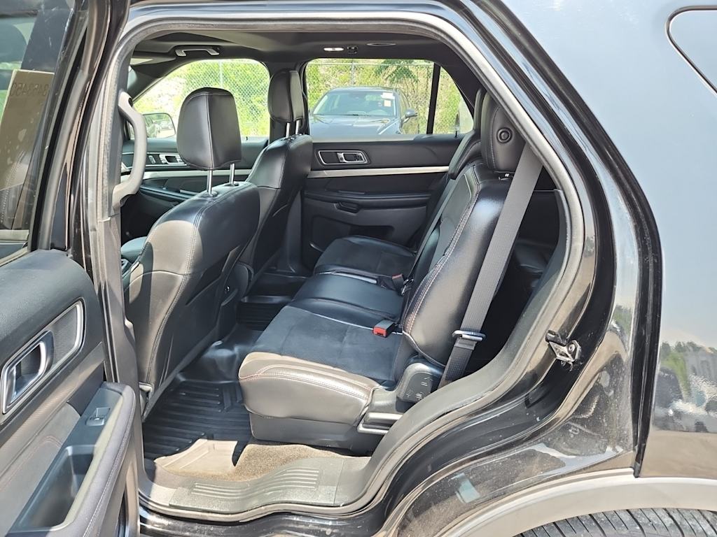2018 Ford Explorer XLT 26