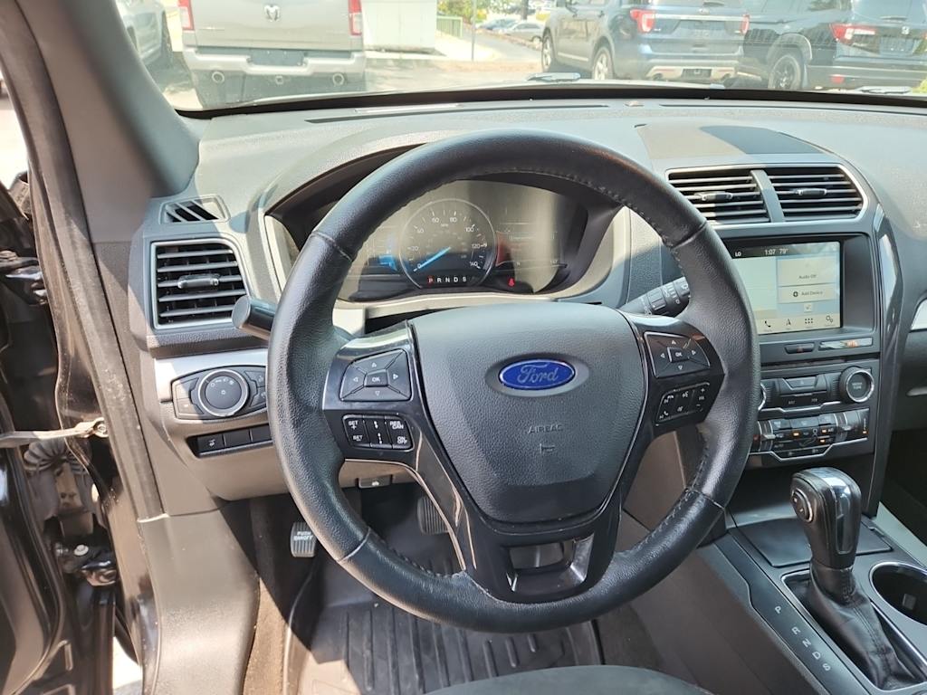 2018 Ford Explorer XLT 7