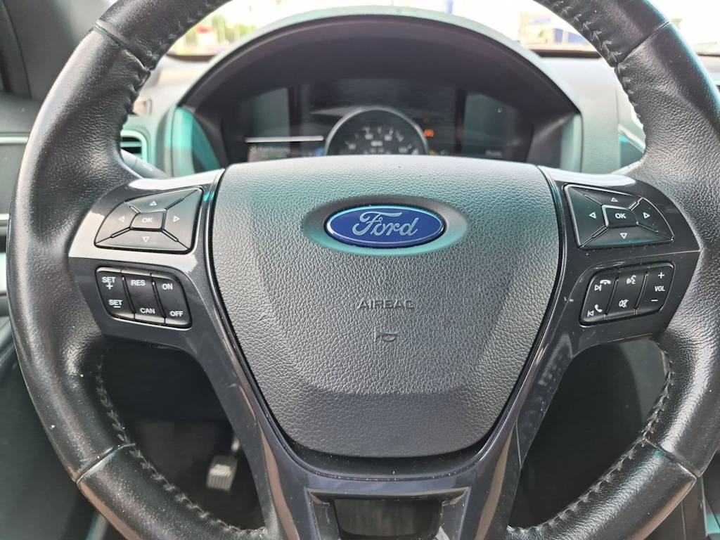Thumbnail: 2017 Ford Explorer - 27