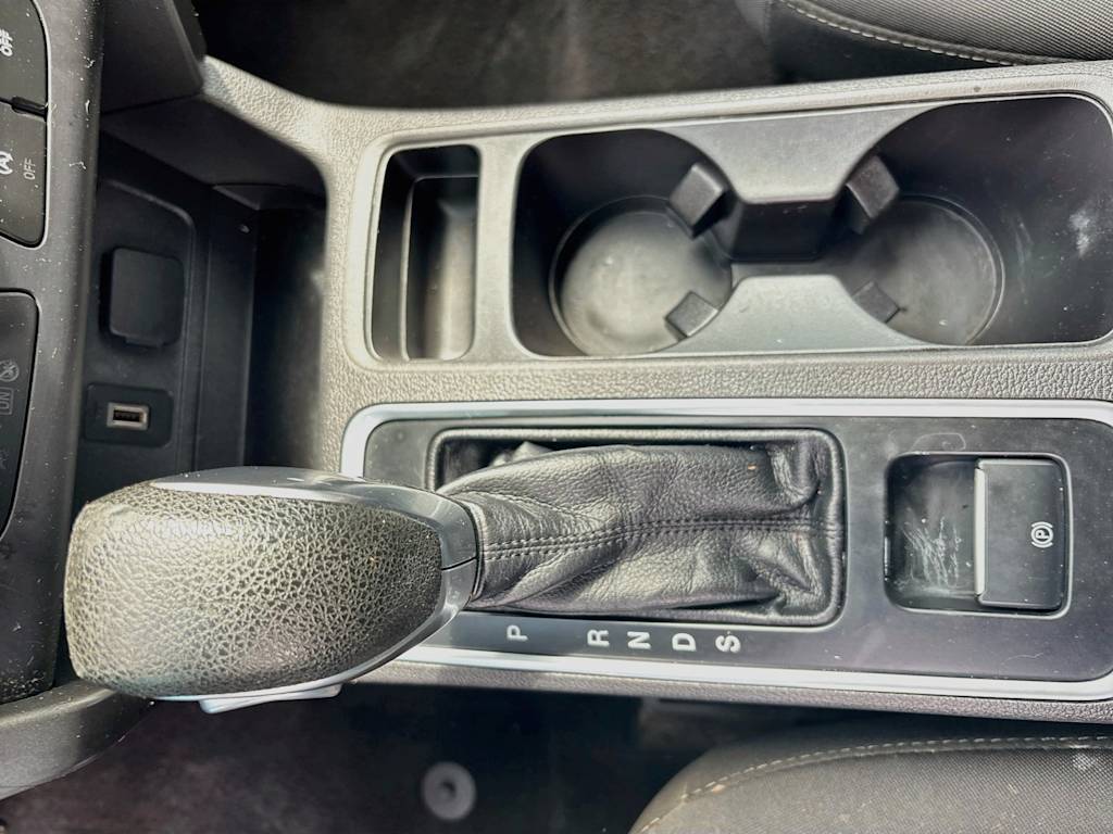 Thumbnail: 2018 Ford Escape - 16