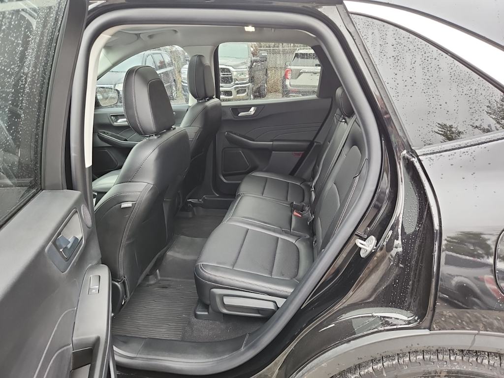 Thumbnail: 2022 Ford Escape - 26