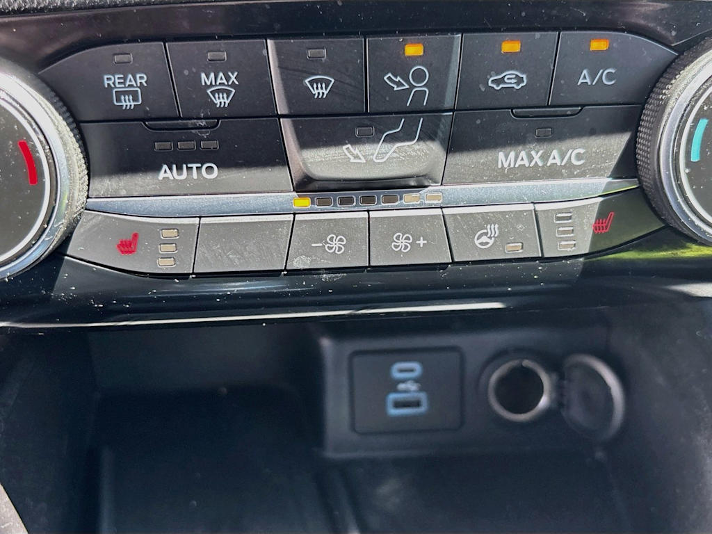 Thumbnail: 2022 Ford Escape - 28