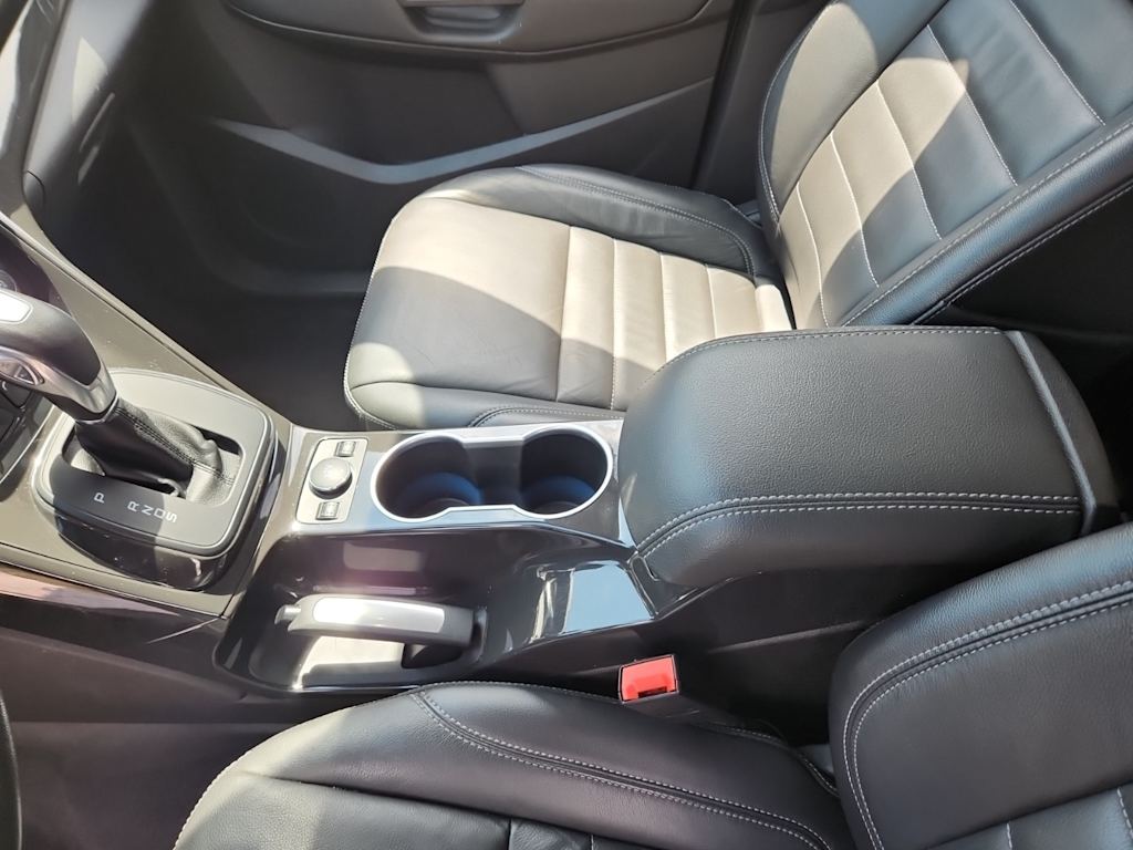 Thumbnail: 2016 Ford Escape - 8