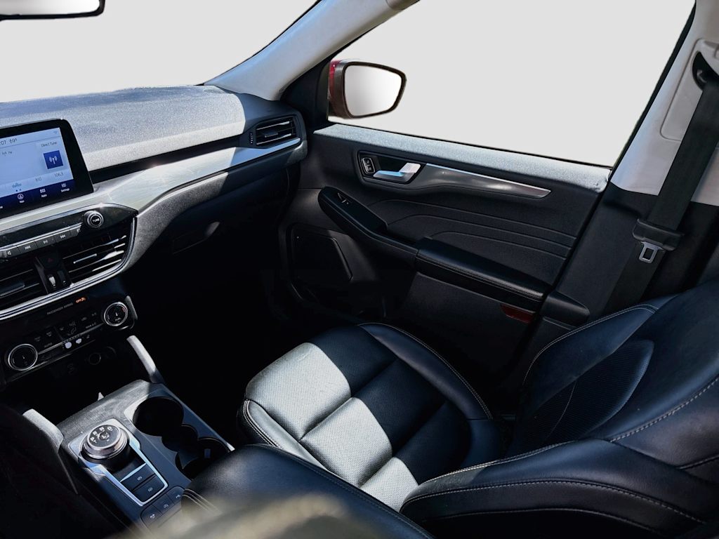 Thumbnail: 2022 Ford Escape - 13