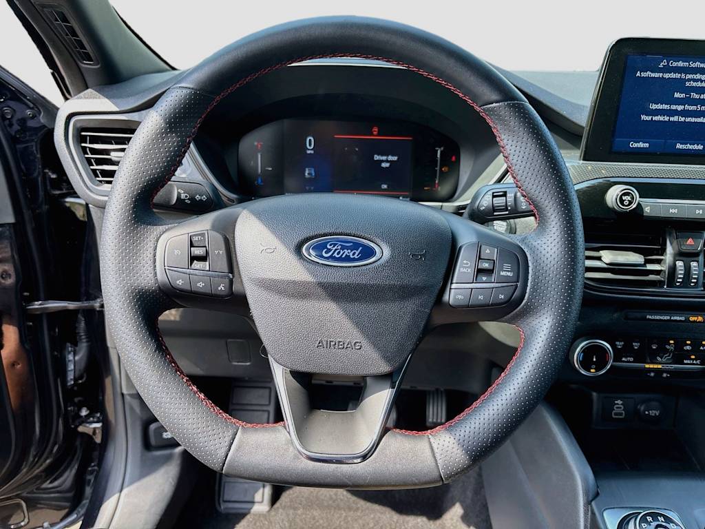 Thumbnail: 2025 Ford Escape - 9