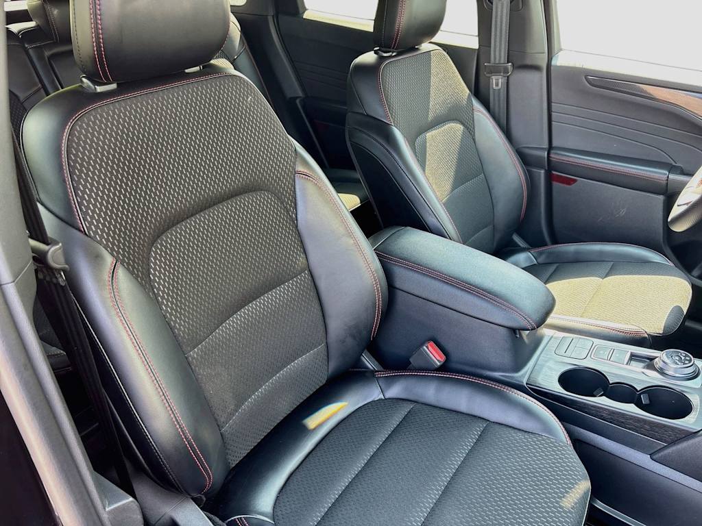 Thumbnail: 2025 Ford Escape - 30