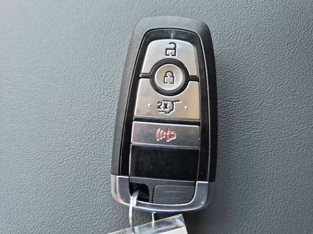 Thumbnail: 2025 Ford Explorer - 36