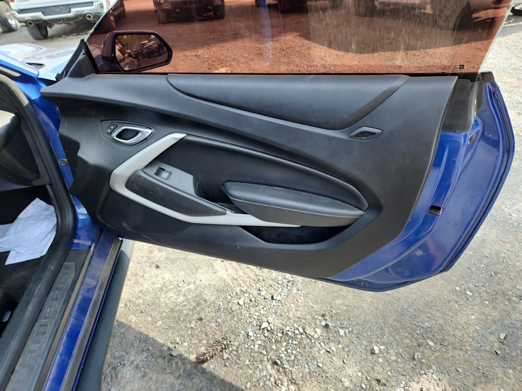 Thumbnail: 2019 Chevrolet Camaro - 25