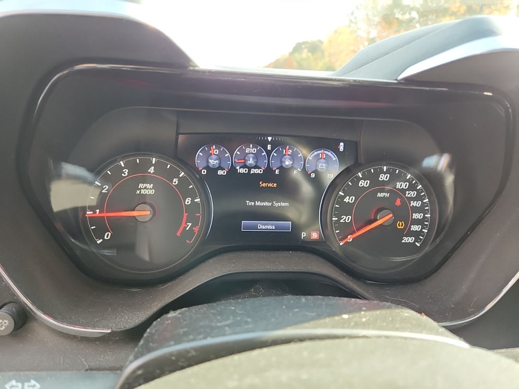 Thumbnail: 2019 Chevrolet Camaro - 13