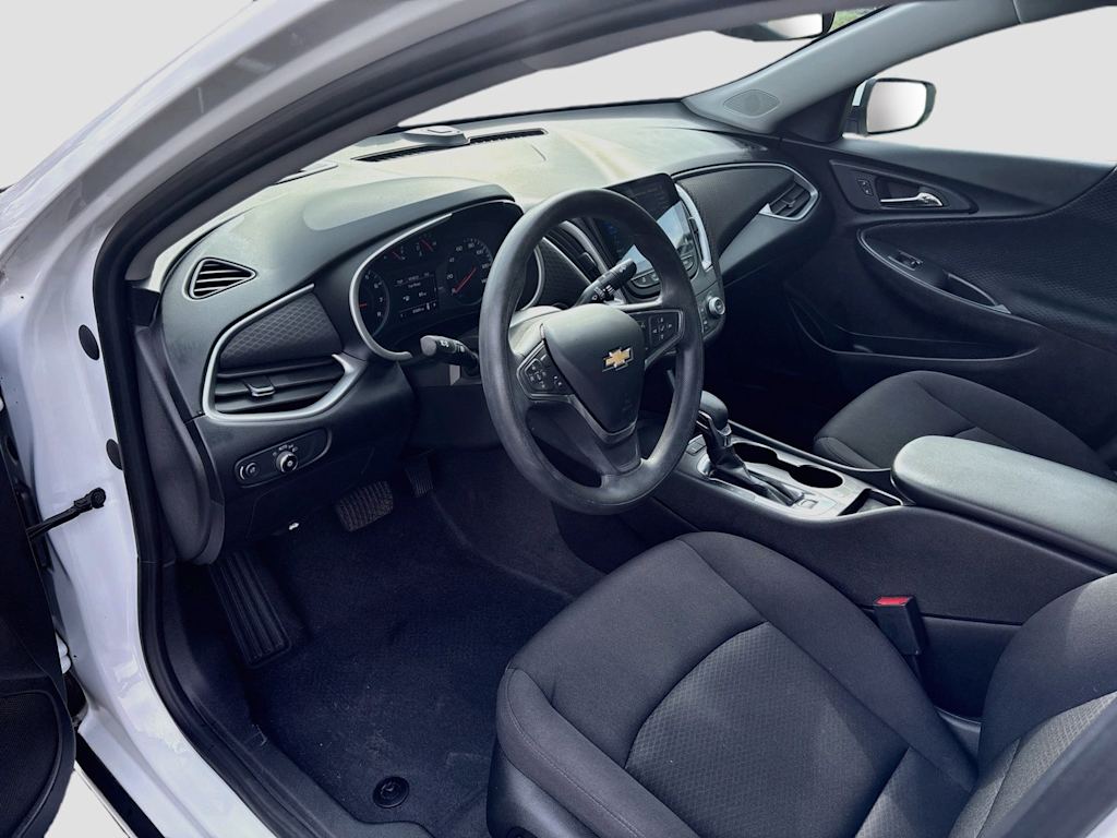 Thumbnail: 2023 Chevrolet Malibu - 2