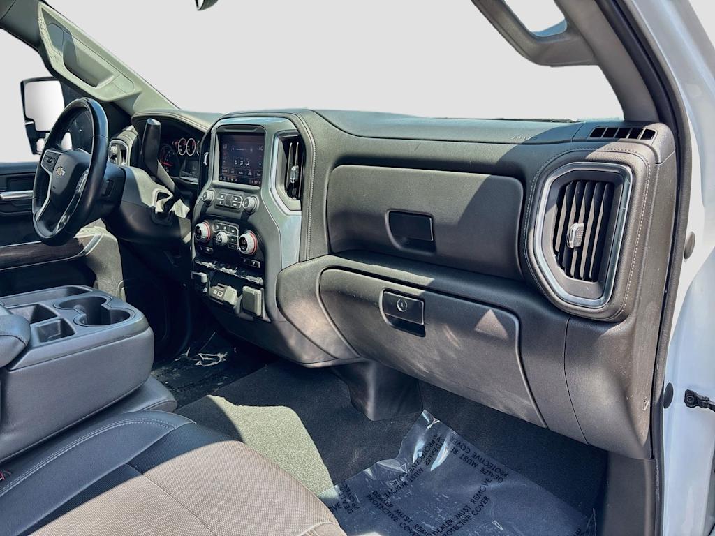Thumbnail: 2023 Chevrolet Silverado 3500 - 32