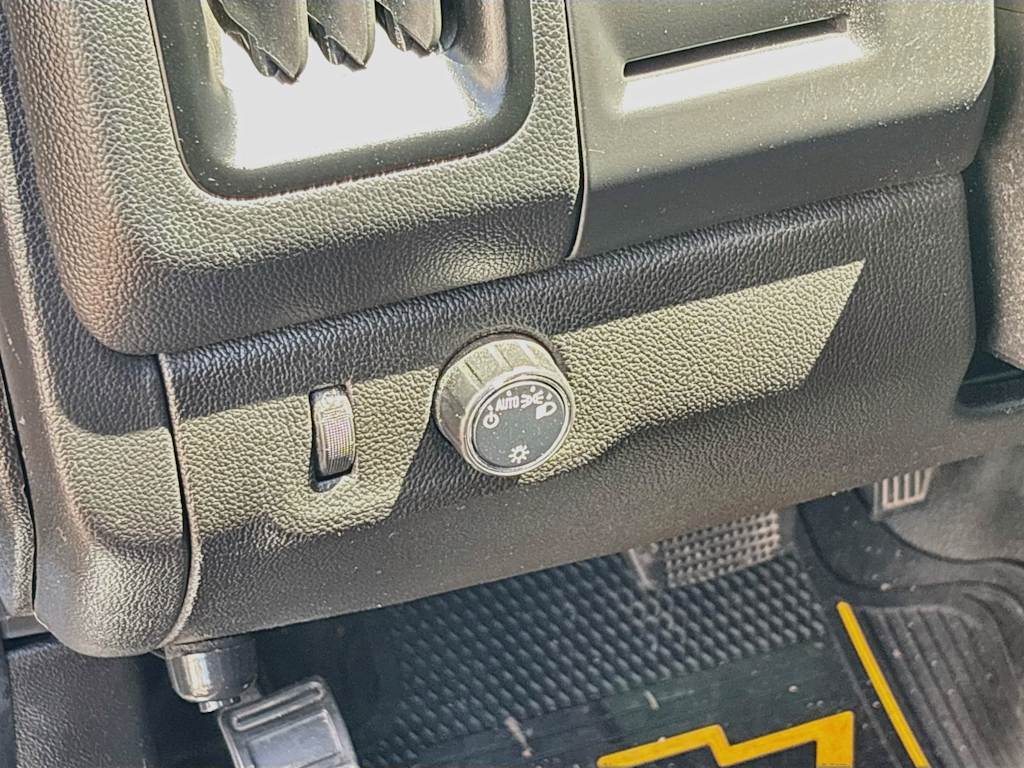 Thumbnail: 2020 Chevrolet Colorado - 22