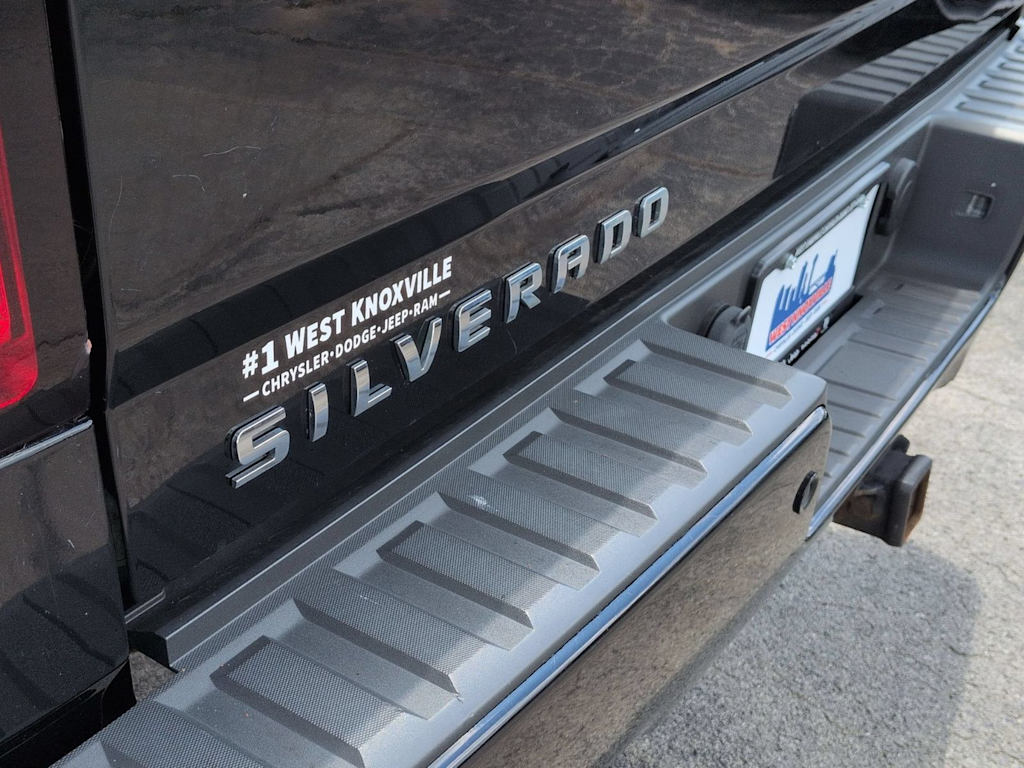 Thumbnail: 2018 Chevrolet Silverado 1500 - 7