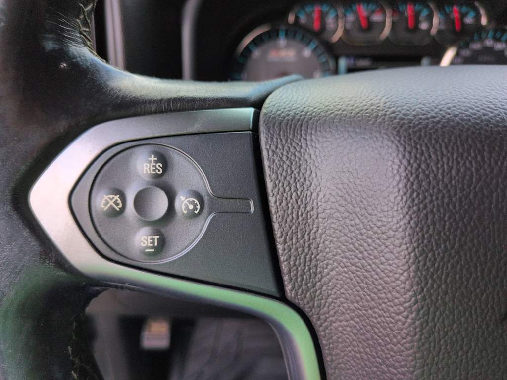Thumbnail: 2018 Chevrolet Silverado 1500 - 22