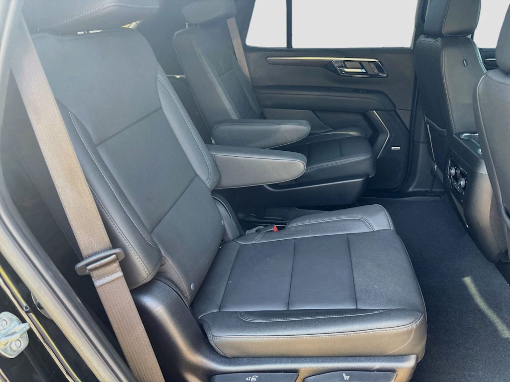 Thumbnail: 2025 Chevrolet Tahoe - 30