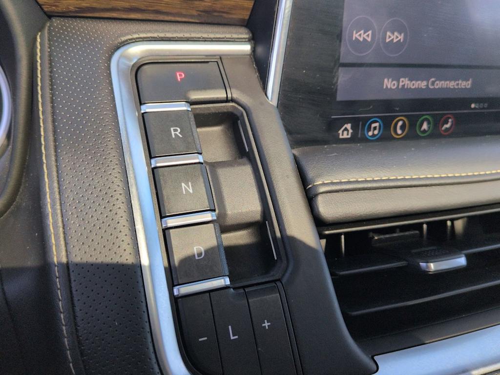 Thumbnail: 2021 Chevrolet Tahoe - 31