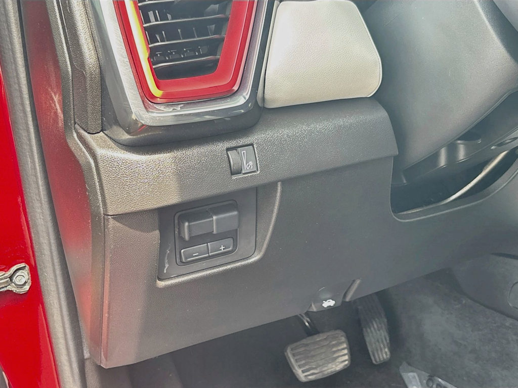 Thumbnail: 2024 GMC Canyon - 23