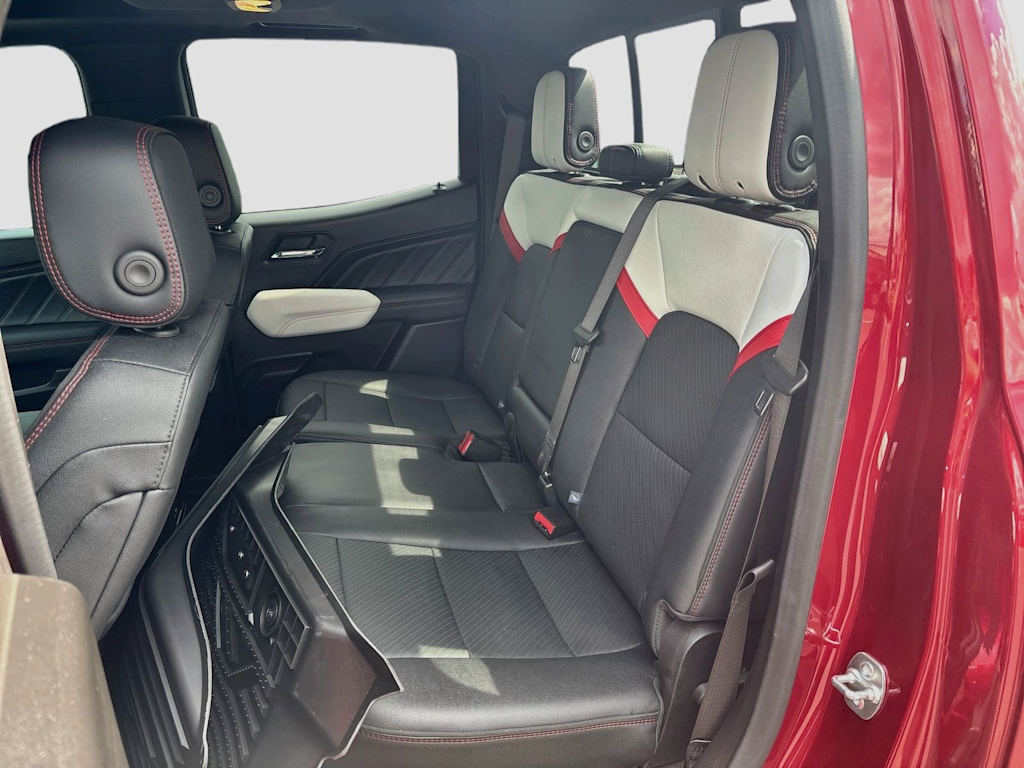 Thumbnail: 2024 GMC Canyon - 12