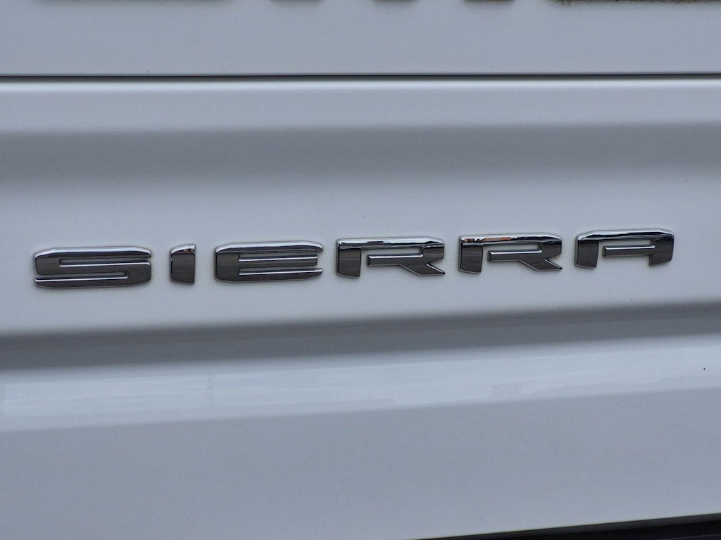 Thumbnail: 2023 GMC Sierra 1500 - 22